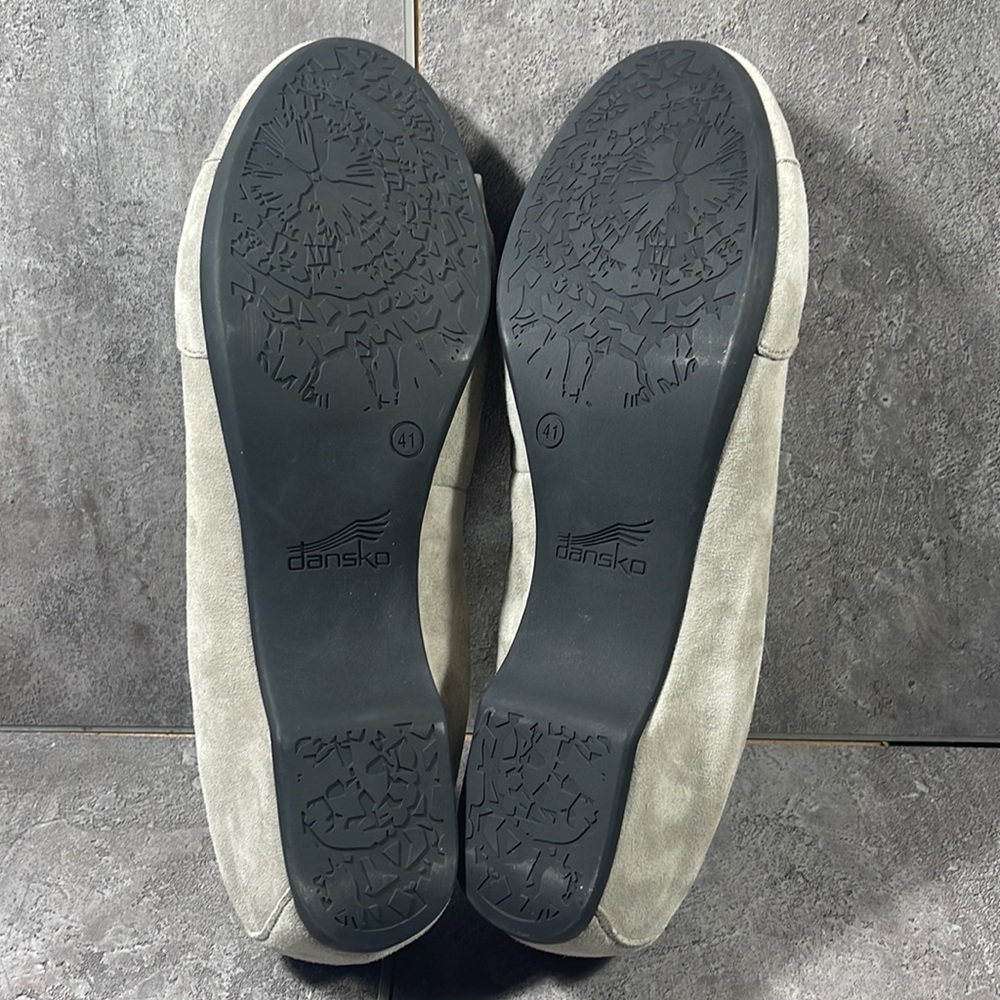 Dansko Lina Bow Pump Suede Stone Grey Ballet Flats - Picture 7 of 8